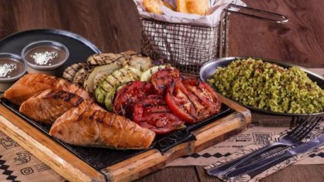 Bar Vizinhando apresenta o seu Combo de Páscoa para Delivery