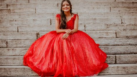 A atriz Maria Vitória Simões, esteve no Rio de Janeiro na pré estreia do filme " Bootcamp - A Disputa, do cineasta e diretor, Moysés Faria, junto do elenco, no cinema no Shopping Fashion Mall no Kinoplex.
