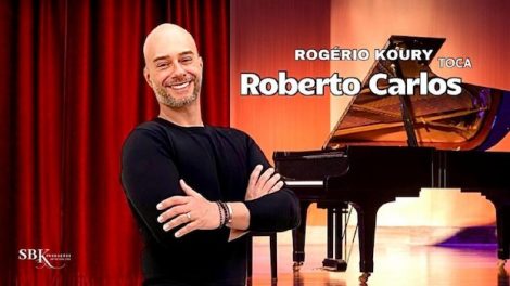 ROGÉRIO KOURY TOCA ROBERTO CARLOS NO TEATRO VANNUCCI