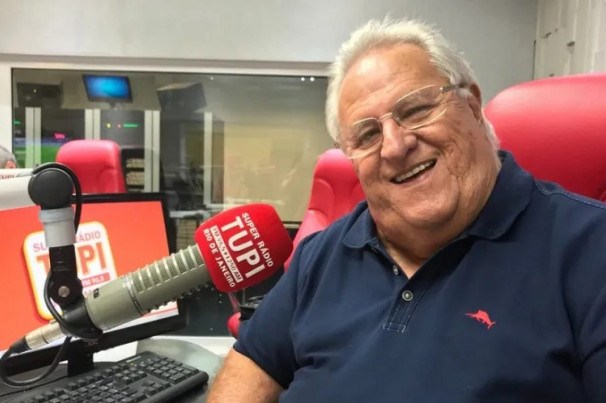 Morre aos 87 anos Washington Rodrigues, o Apolinho, o mais querido comentarista de futebol do país