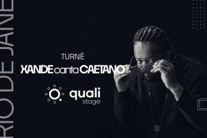 "Xande Canta Caetano" no TEATRO QUALISTAGE