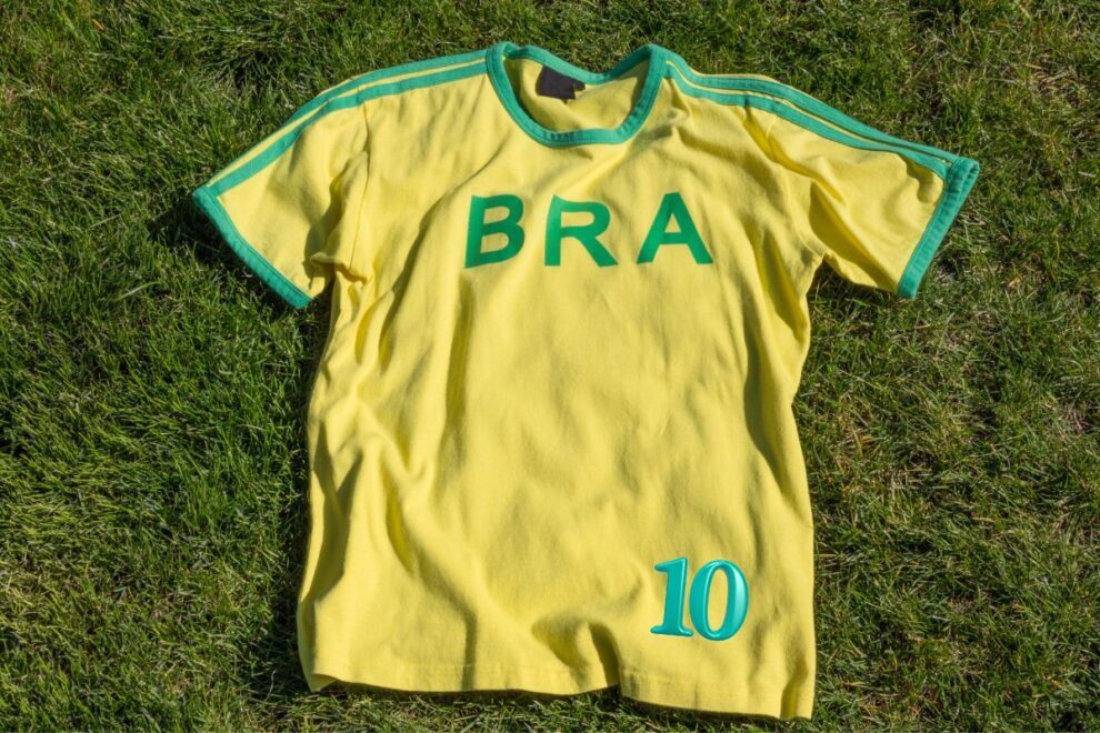 A Mística Intocável: Como a Camisa 10 Moldou o Futebol Brasileiro e a Cultura Nacional